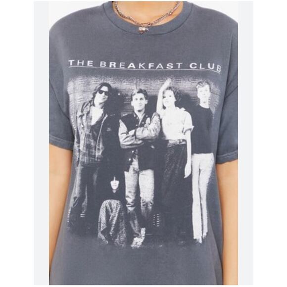 The Breakfast Club Charcoal Gray Short Sleeve Graphic 80s Movie Tee S/M NWOT - Picture 1 of 7
